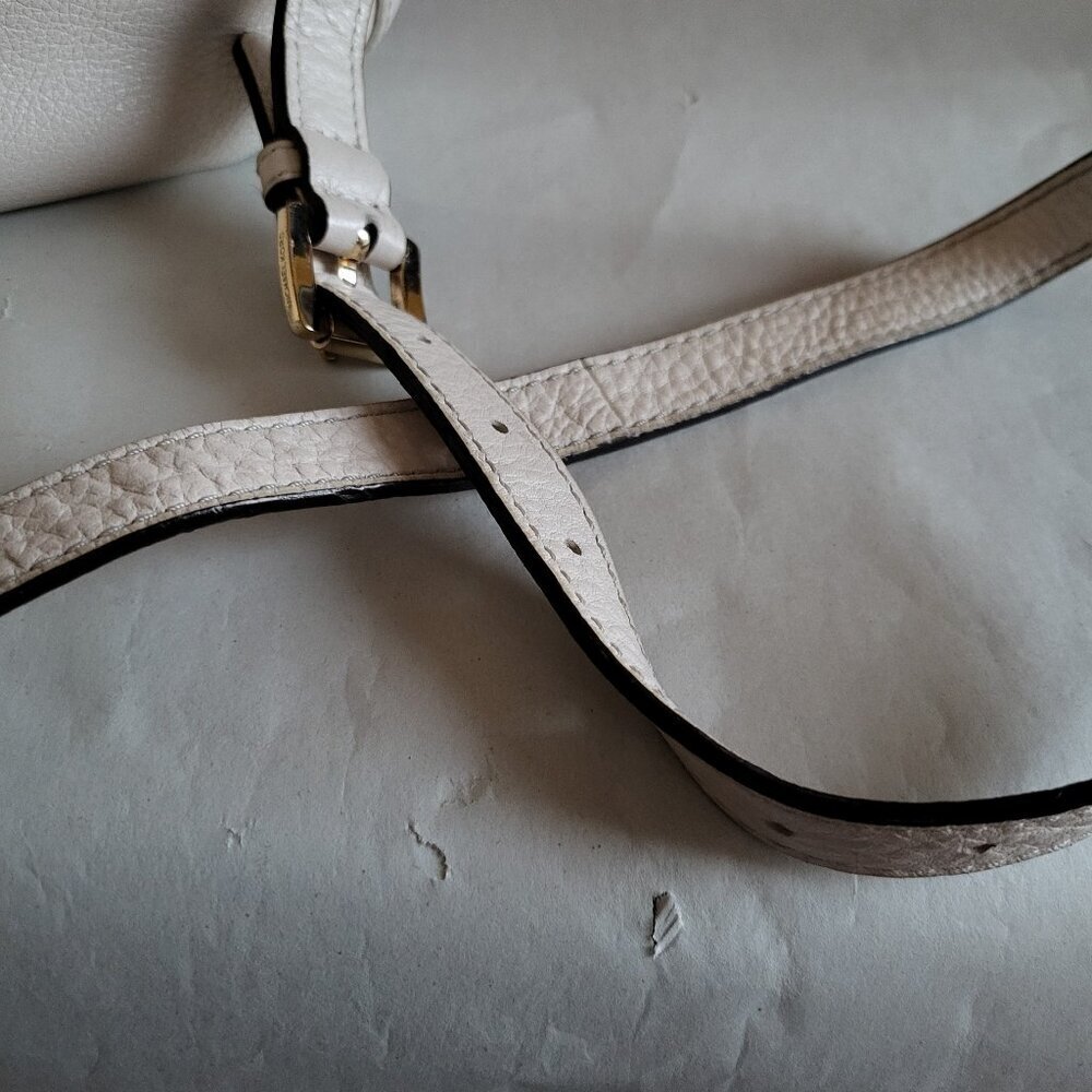 VINTAGE MICHAEL KORS PEBBLED CREAM LEATHER SHOULDER BAG - Picture 4 of 15